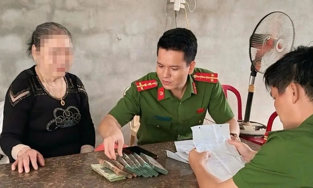 Cụ bà suýt mất 300 triệu đồng sau cuộc gọi “liên quan đường dây ma túy”