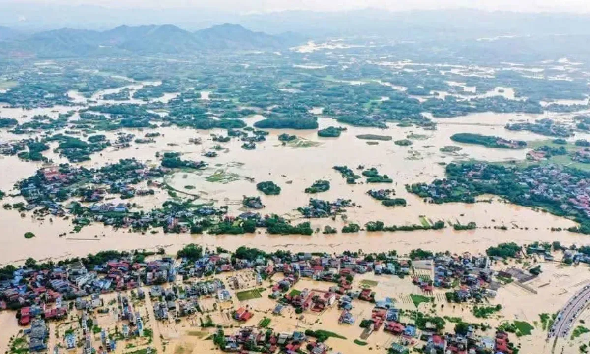Hà Nội - Bắc Ninh - Thái Nguyên gồng mình chống lũ 