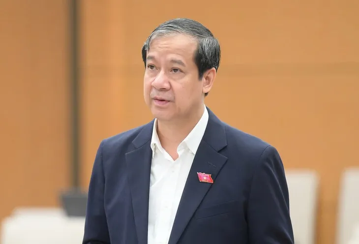 nguyen-kim-son-17539266163811781978663
