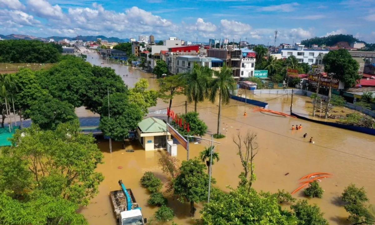 Việt Nam kêu gọi hợp tác quốc tế trước thiên tai khốc liệt