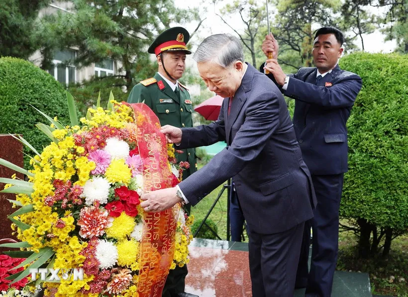 tong-bi-thu-to-lam-tuong-dai-chu-tich-ho-chi-minh-tai-binh-nhuong-2