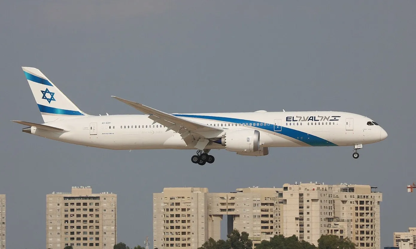 Cậu bé 13 tuổi vượt qua an ninh sân bay tại Israel, trốn lên máy bay đi Mỹ