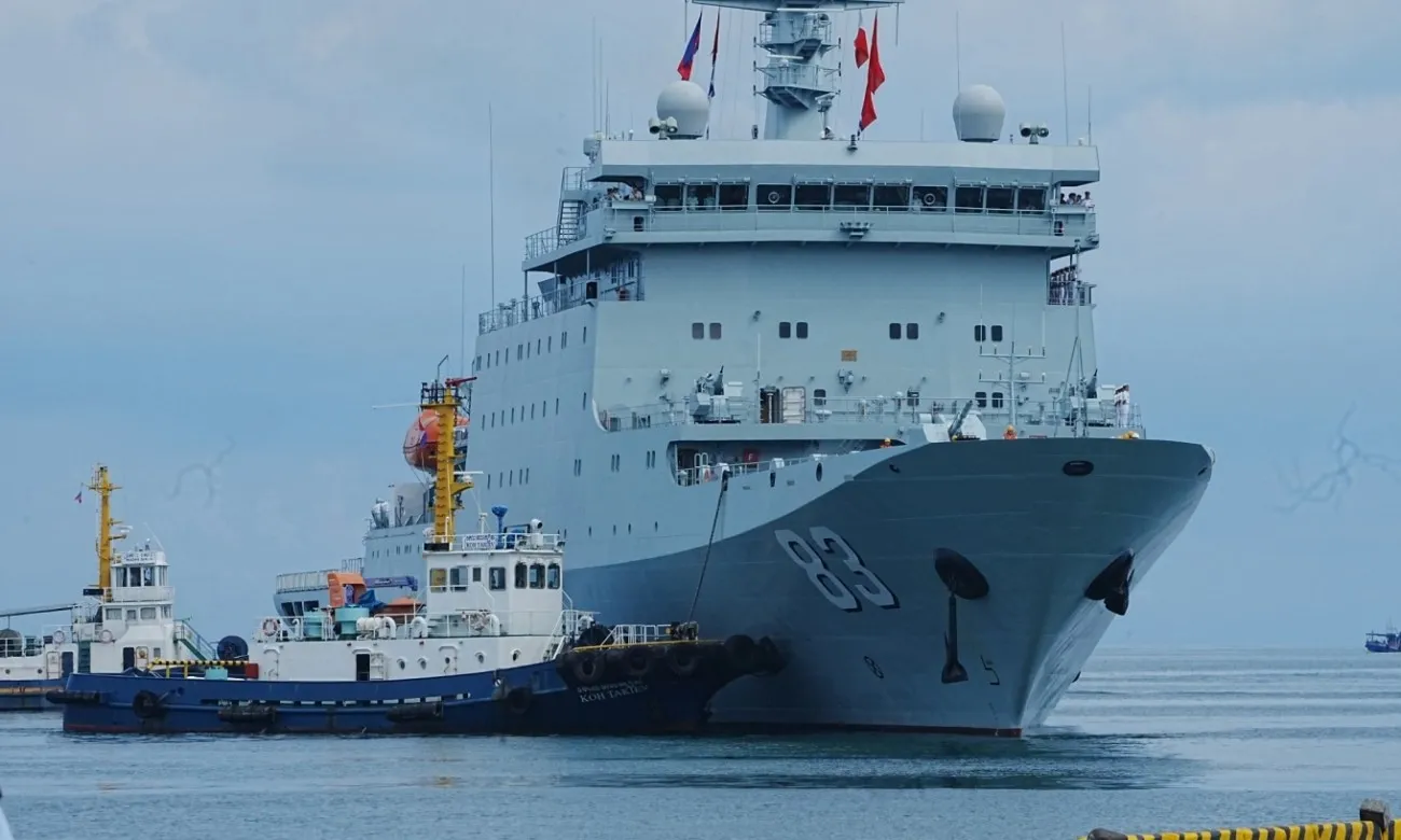 Hai tàu chiến Trung Quốc cập cảng Sihanoukville, Campuchia