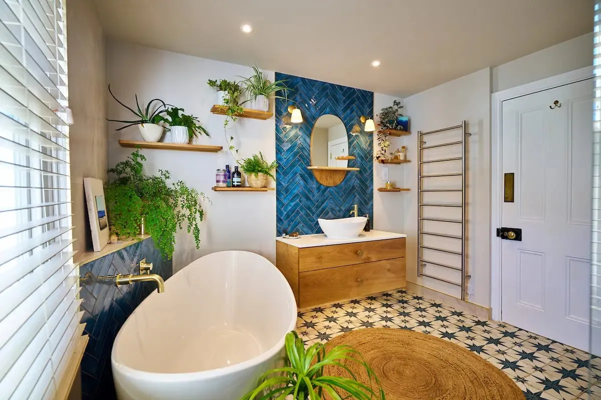 Bacon-Brighton-Modern-Bathroom-Blue-Tiles-Natural-Stone-Free-Standing-Bath-0005