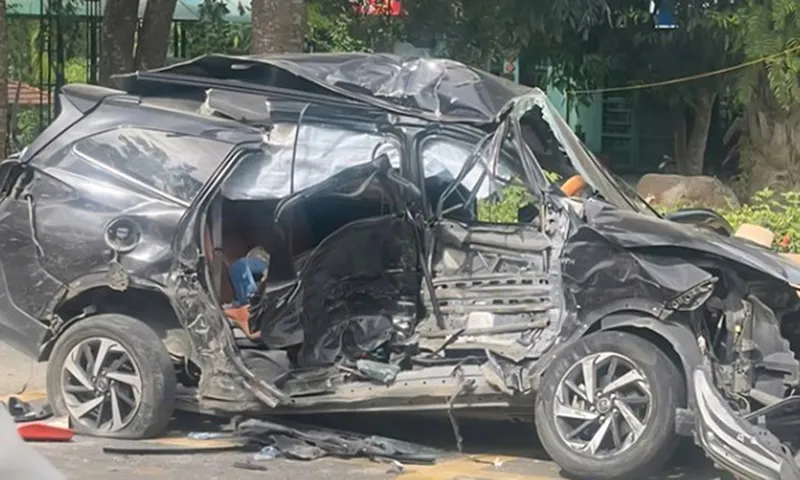 Vụ tai nạn giữa hai ô tô ở Quảng Trị: Thêm một người tử vong