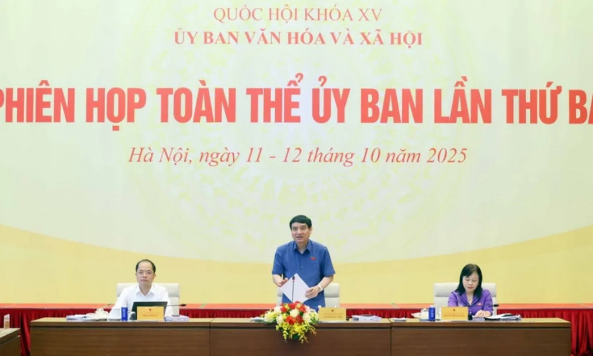 Chờ “thời điểm vàng” hướng đến mô hình tập đoàn báo chí