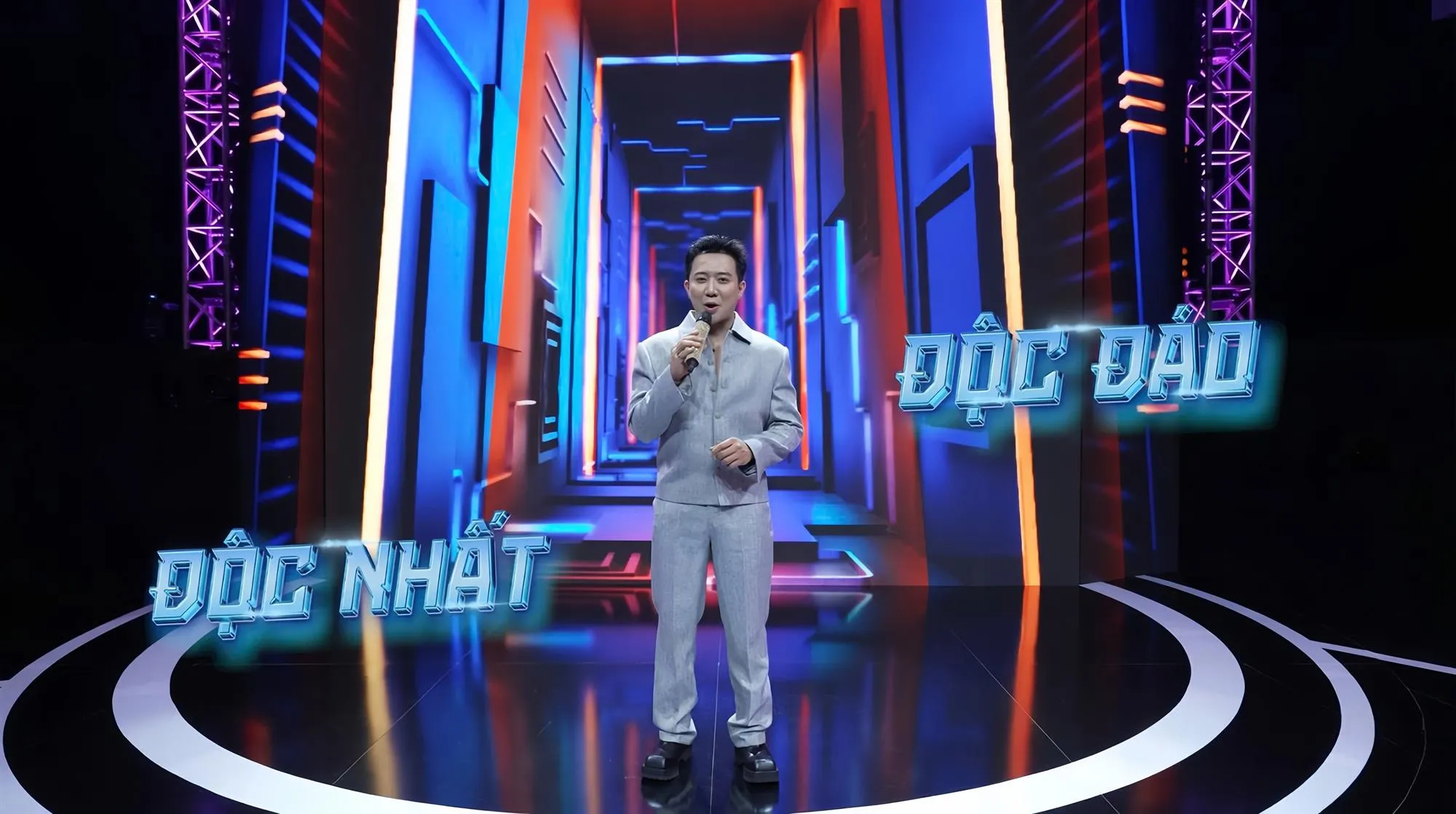 HOST TRẤN THÀNH