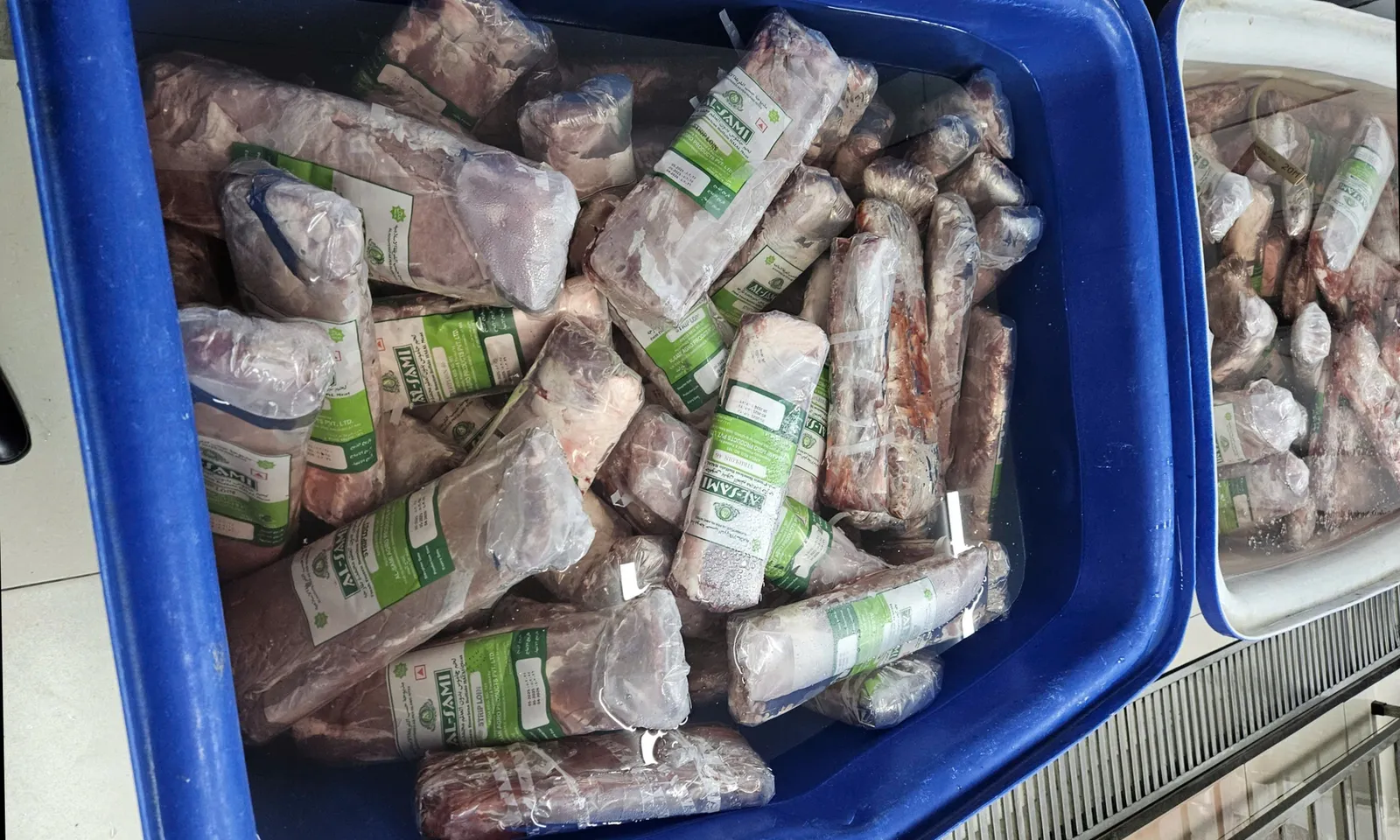 Khởi tố nhóm sản xuất 14 tấn thịt trâu giả thịt bò Wagyu