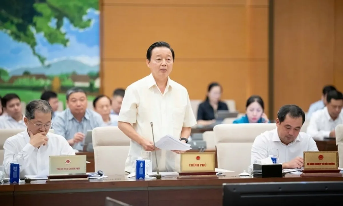 Quản chặt đất hiếm, “mở đường” cho vật liệu dự án công