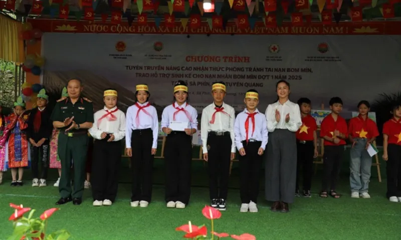 tuyen truyen