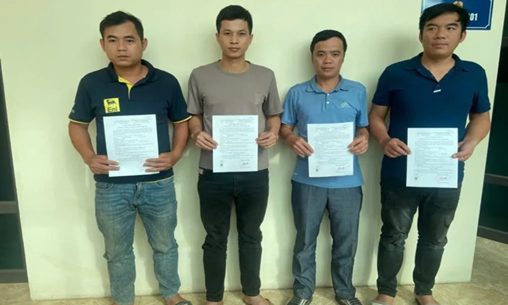 Nhóm livestream “đập đá tìm ngọc” bị khởi tố tội lừa đảo chiếm đoạt tài sản