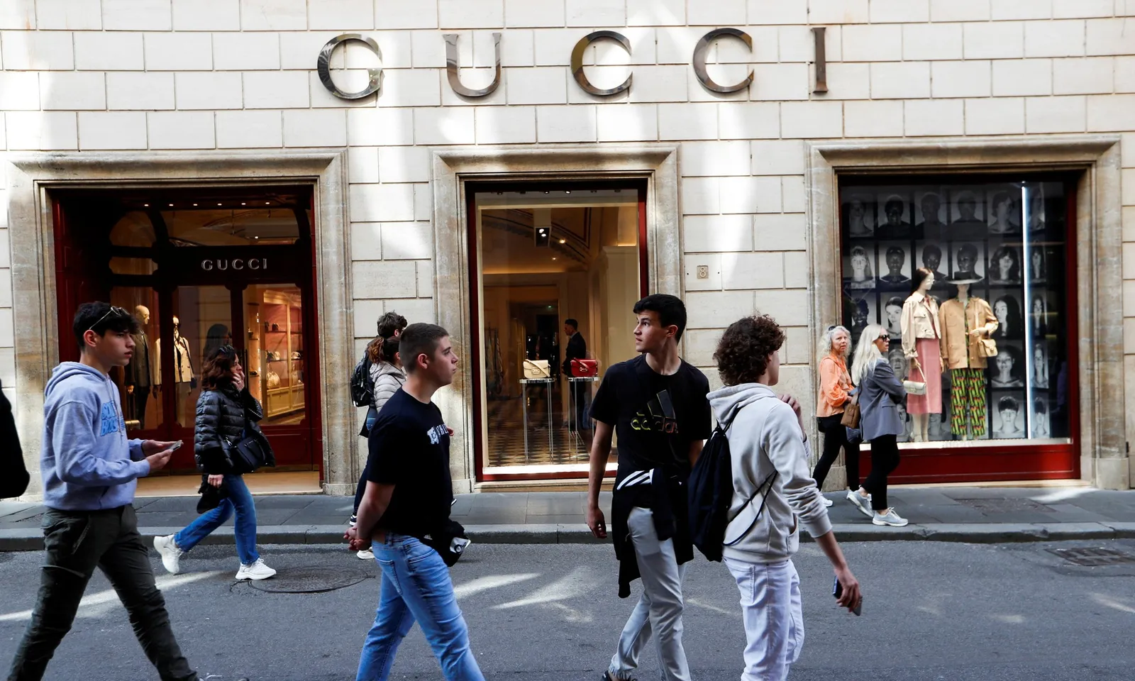 EU phạt Gucci, Chloe và Loewe 157 triệu euro vì vi phạm quy định cạnh tranh