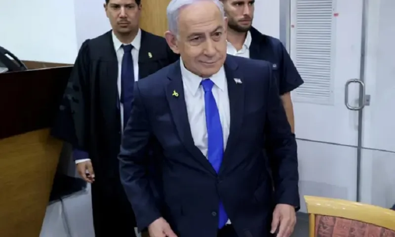 Israel: Thủ tướng Israel Benjamin Netanyahu tiếp tục hầu tòa