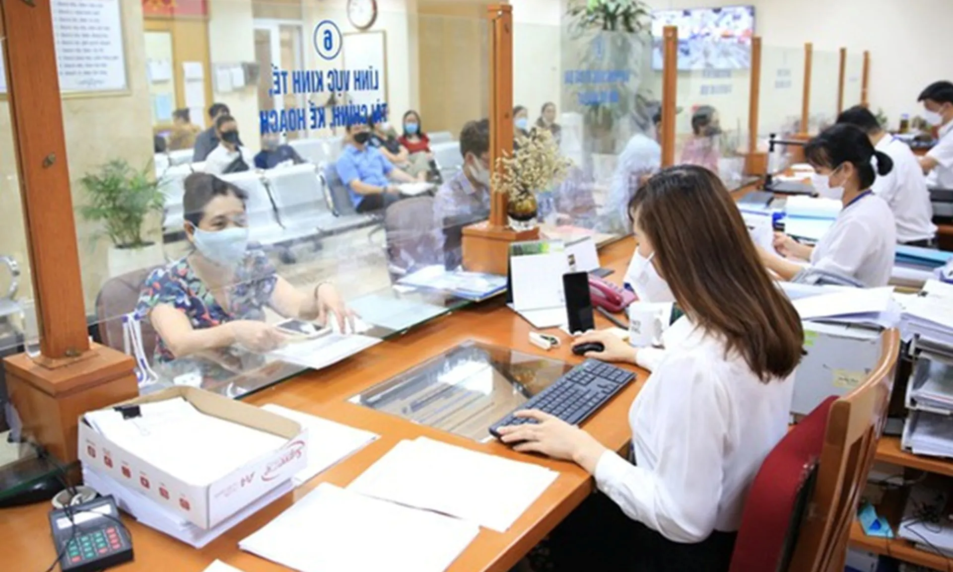 hanh-chinh-xa-161025