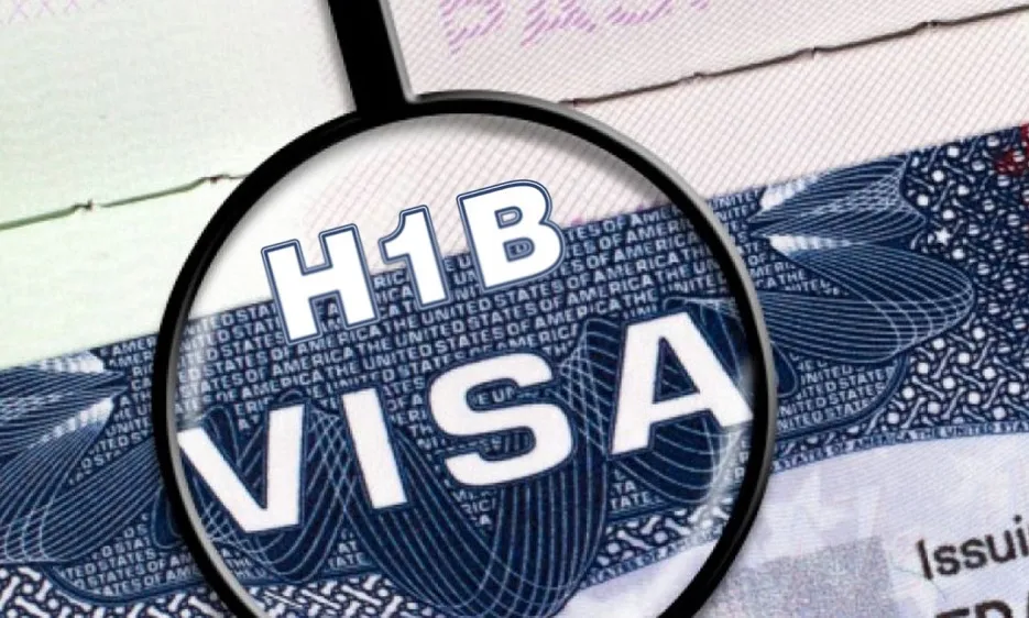 Phòng Thương mại Mỹ kiện chính quyền Trump vì tăng phí thị thực H-1B lên 100.000 USD