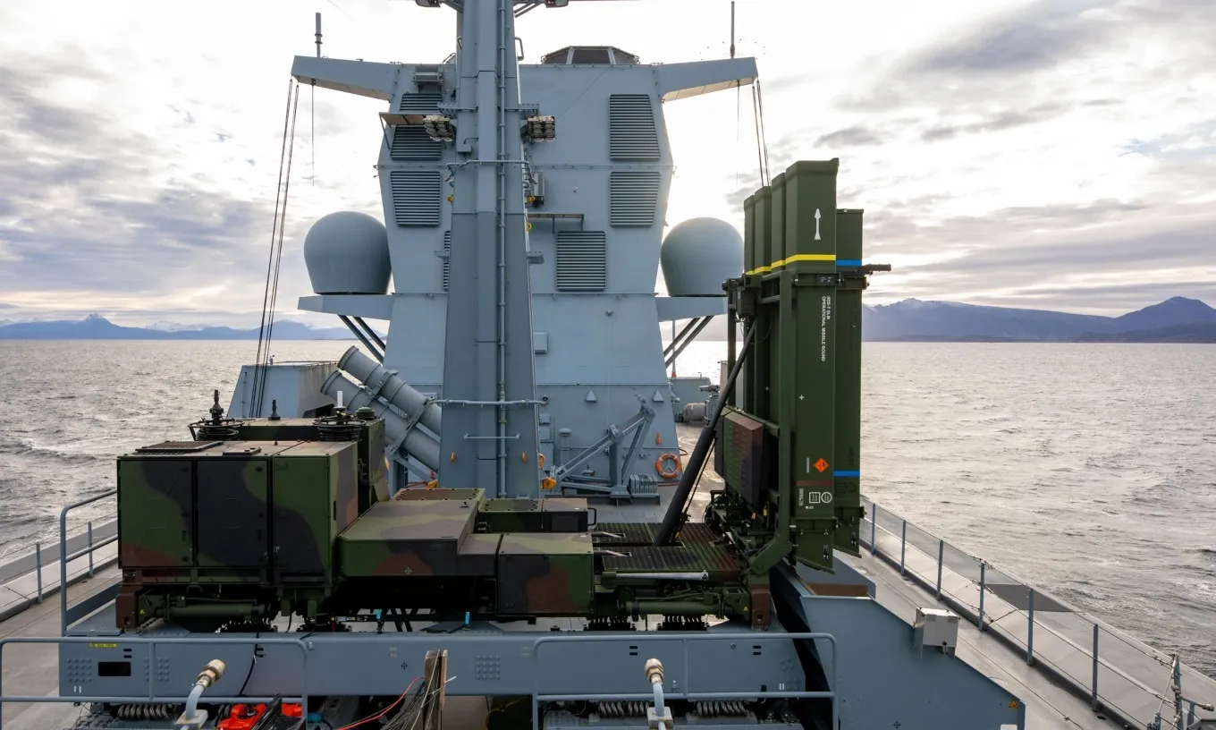 Đức thử nghiệm phiên bản hải quân của hệ thống phòng không IRIS-T SLM