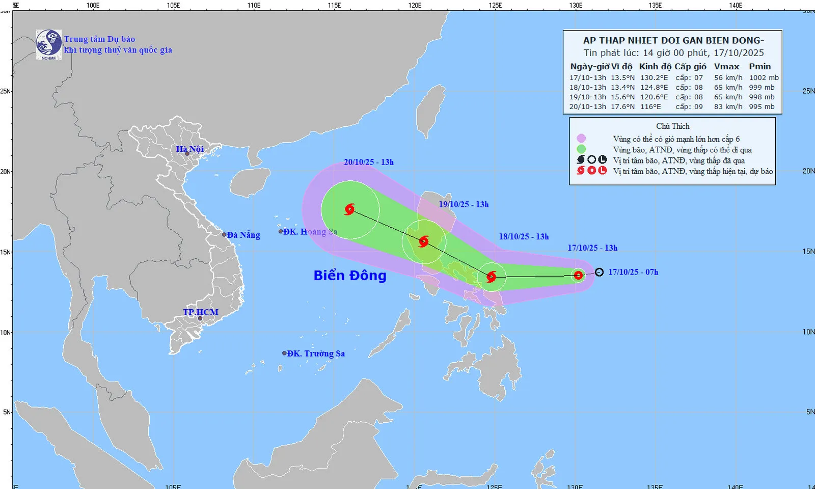 Áp thấp nhiệt đới gần Biển Đông có thể mạnh lên thành bão trong 48 giờ tới