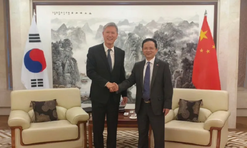 Con trai cựu Tổng thống làm đại sứ Hàn Quốc tại Trung Quốc