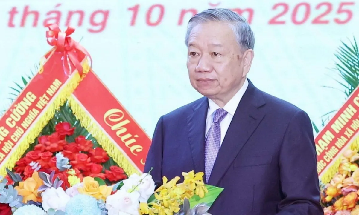 1810-tong-bi-thu-tong-cuc-2-tinh-bao-quoc-phong-11