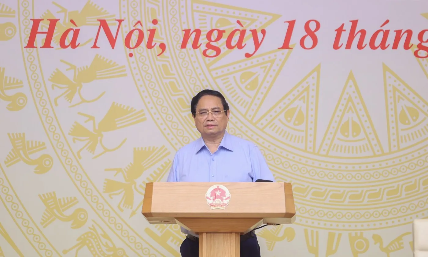 Thủ tướng: Cán bộ sai phạm thì phải xử lý; chậm trễ, vô cảm thì phải thay thế