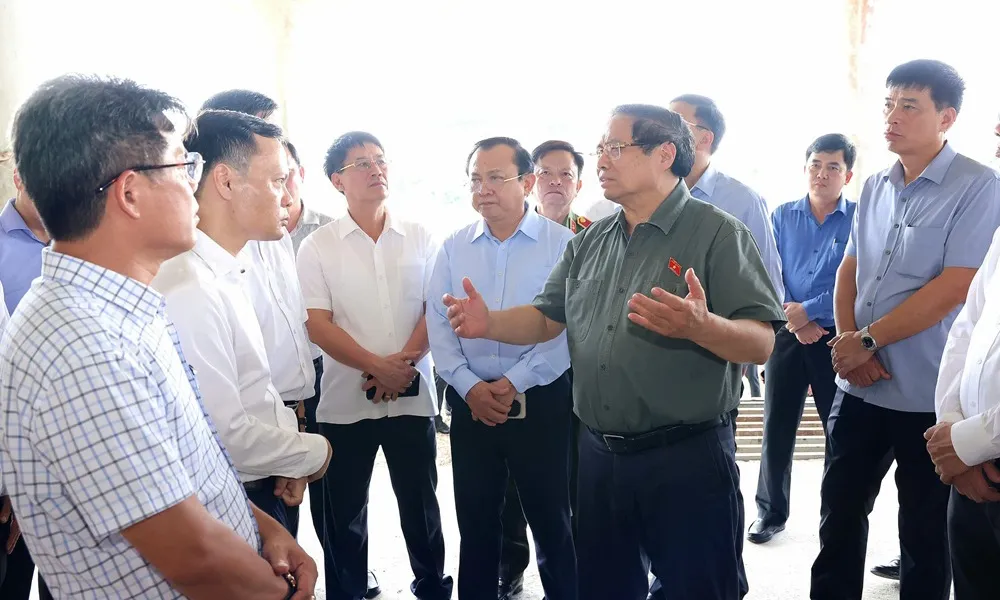 Thủ tướng Phạm Minh Chính chỉ đạo khởi động lại dự án Bệnh viện Ung bướu Cần Thơ