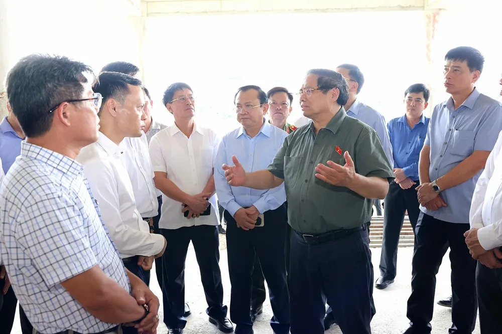 anh-4-1760858799379350619676-s