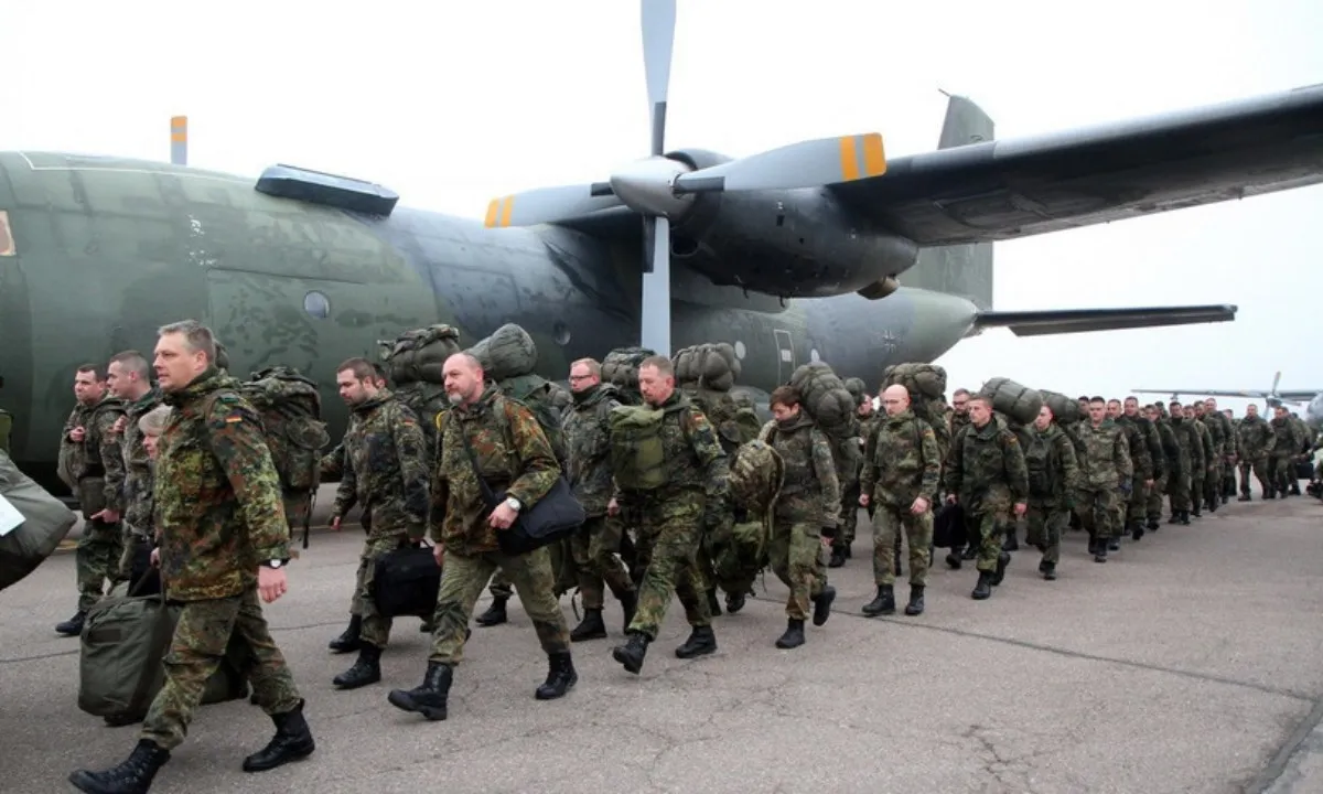 NATO “lên dây cót” ở châu Âu, chuẩn bị cho cuộc chiến với Moskva?