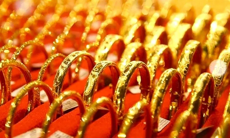 Giá vàng 21/10: Từ đỉnh cao vẫn tiếp tục tăng
