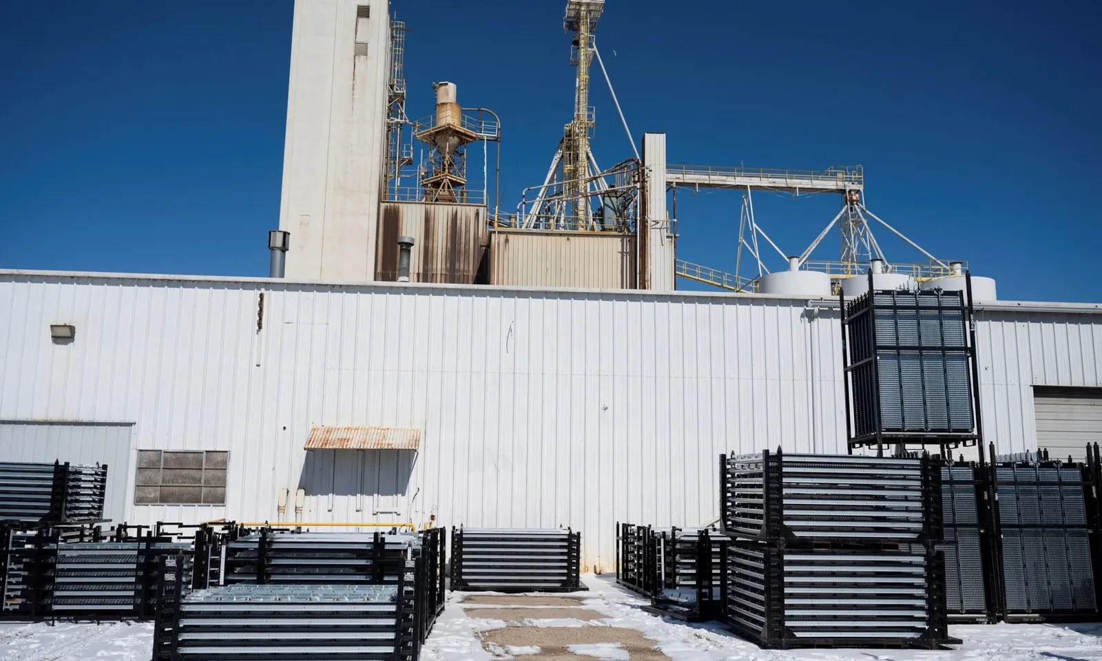 Canada miễn thuế nhập khẩu cho một số sản phẩm thép, nhôm từ Mỹ và Trung Quốc