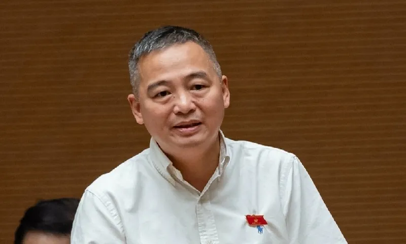 Đề xuất miễn học phí, trả lương cho bác sĩ nội trú trong Luật Giáo dục sửa đổi