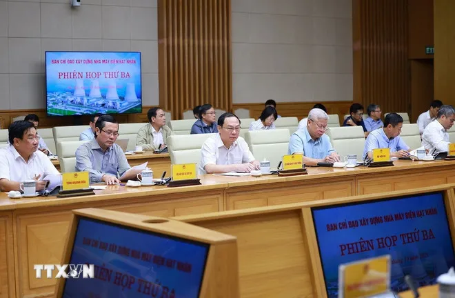 thu-tuong-chu-tri-phien-hop-lan-thu-ba-cua-bcd-xay-dung-nha-may-dien-hat-nhan-5