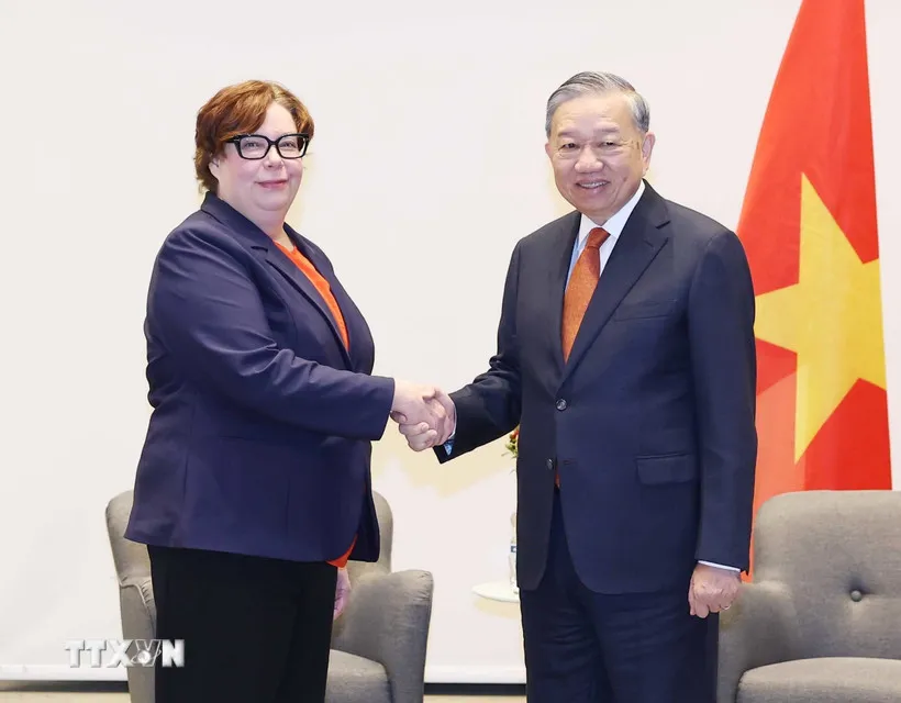 tong-bi-thu-dang-cong-san-phan-lan-2