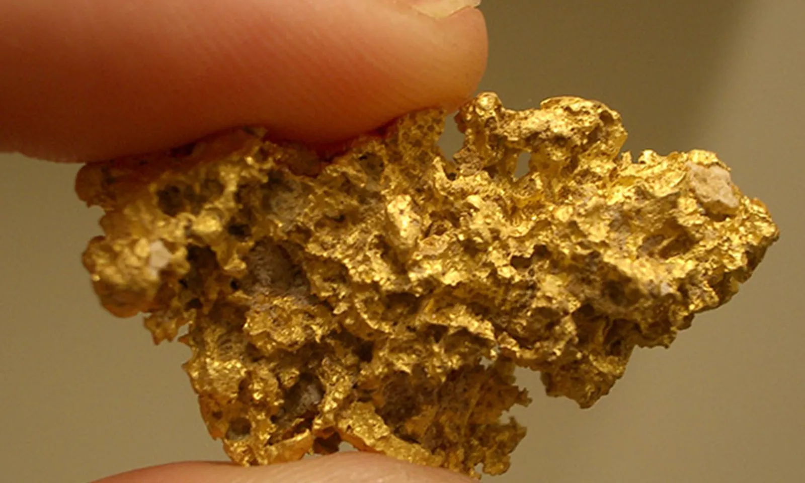 Ghana kiếm được 8 tỷ USD trong 10 tháng từ xuất khẩu vàng