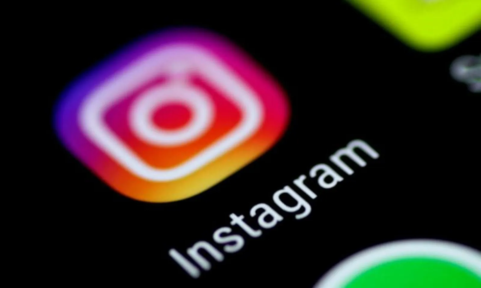 Tài khoản Instagram dành cho thanh thiếu niên được xếp loại PG-13
