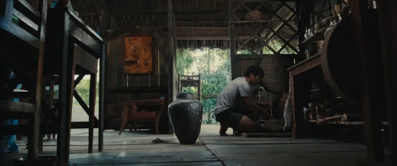 review-nha-ma-xo-khi-drama-gia-dinh-va-cham-voi-the-luc-tam-linh 20251023-150919-02