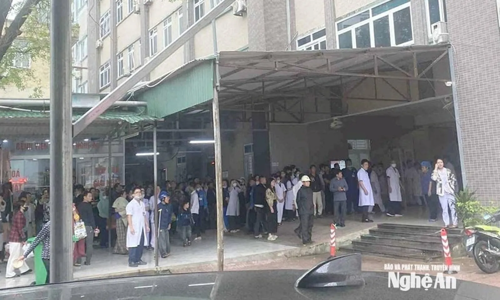 Bắt kẻ dùng dao truy sát khiến 4 nhân viên y tế, 2 người nhà bệnh nhân và 1 trẻ sơ sinh bị thương