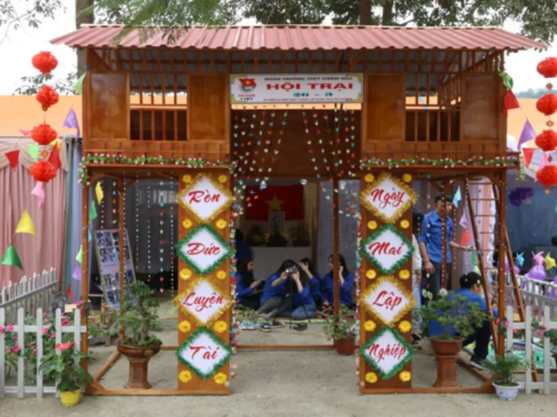 voh-trang-tri-cong-trai-20-11-18