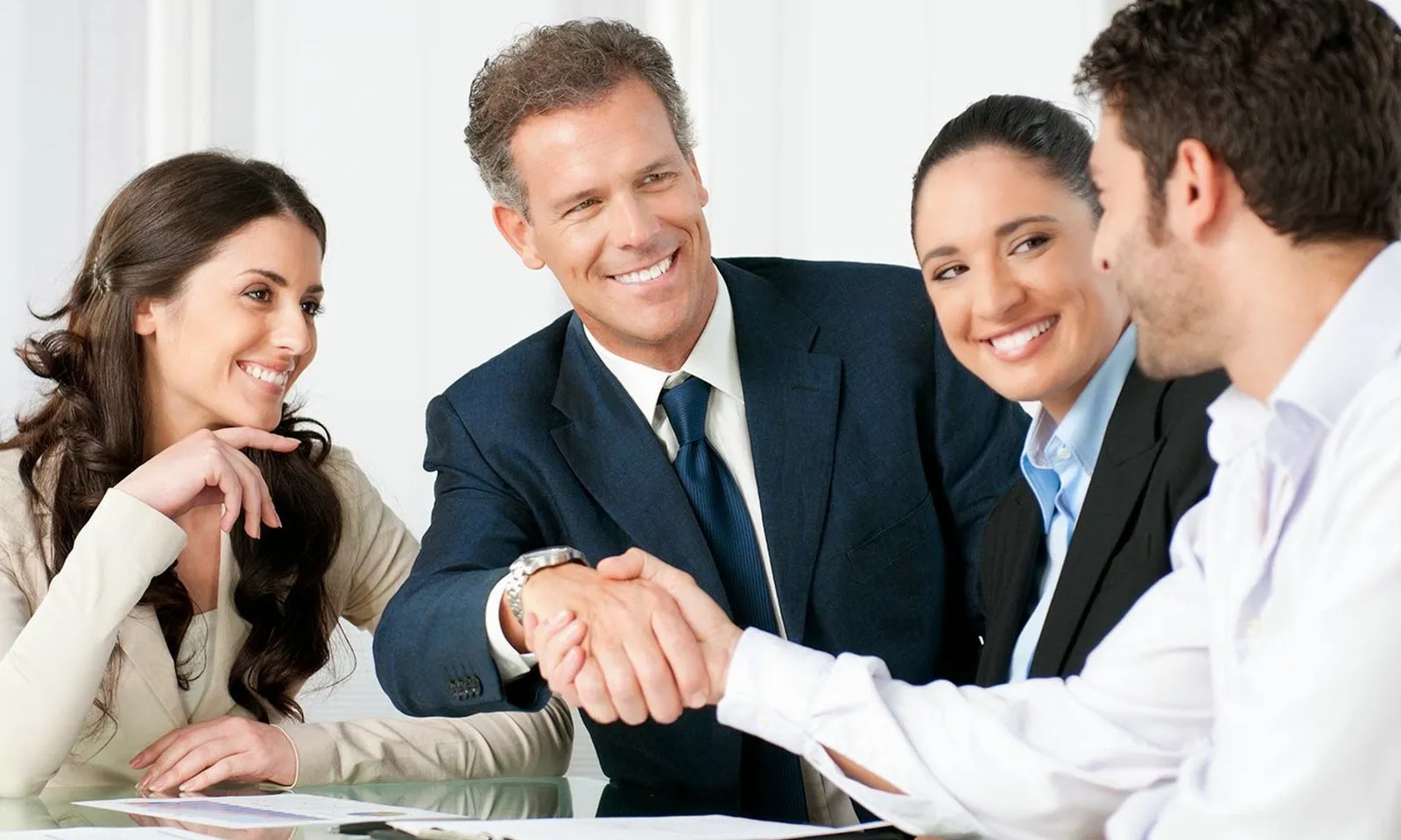 8 tác phong “ghi điểm” khiến sếp tin và đồng nghiệp quý