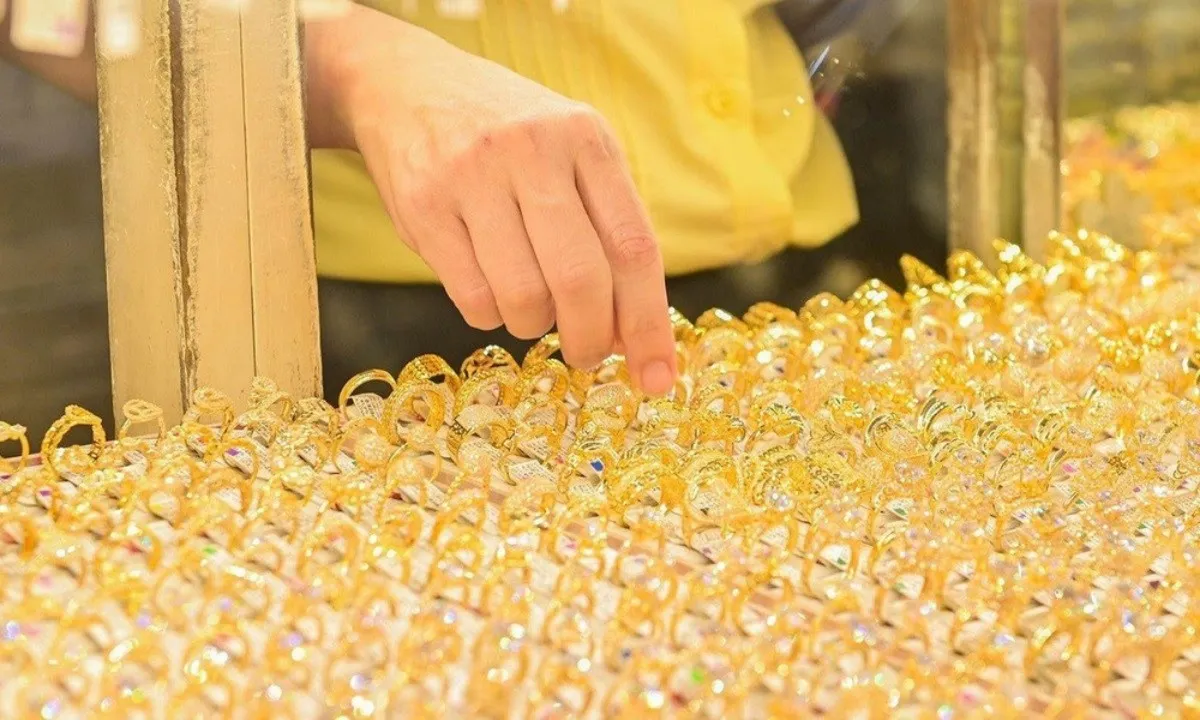 Giá vàng bật tăng trở lại trước thềm CPI Mỹ