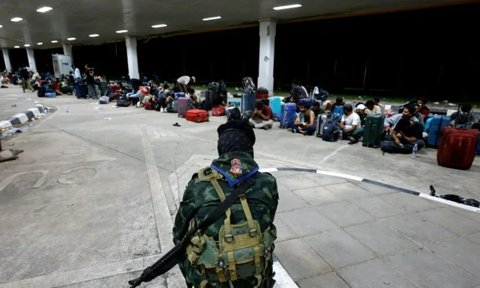 Hơn 1.000 người, chủ yếu là người Trung Quốc, tháo chạy khỏi thủ phủ lừa đảo Myanmar