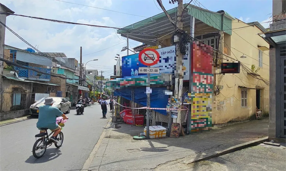 Phát hiện thi thể người đàn ông treo cổ tại tiệm tạp hóa