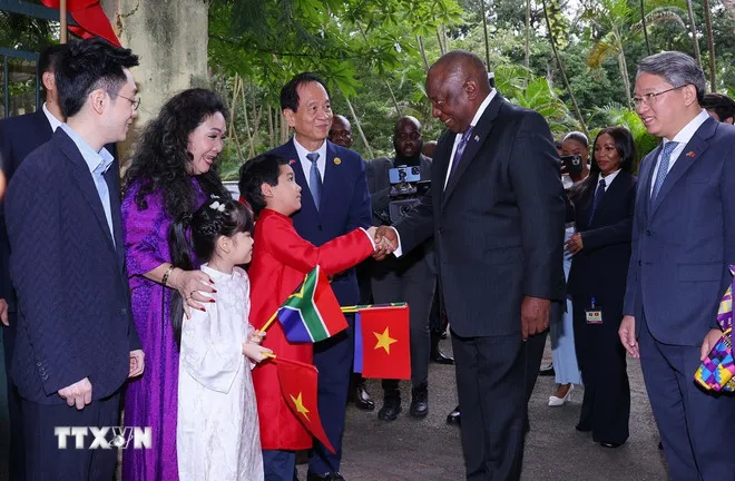 tong-thong-nam-phi-tham-gia-dinh-dai-tuong-vo-nguyen-giap-2