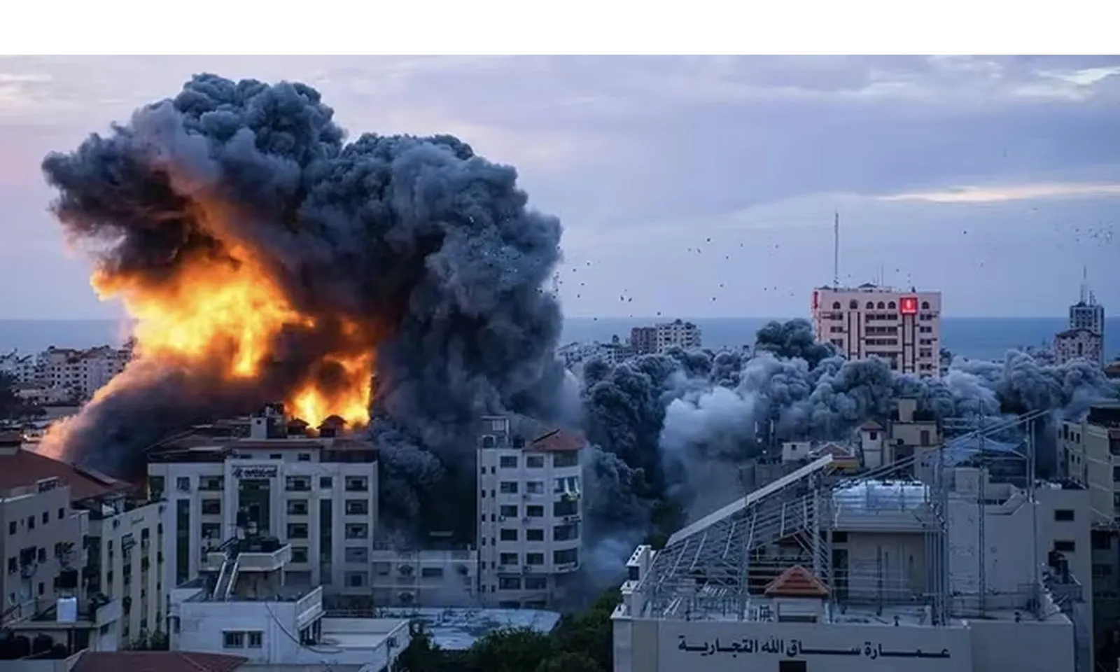 Israel không kích Gaza và Lebanon, căng thẳng leo thang bất chấp lệnh ngừng bắn