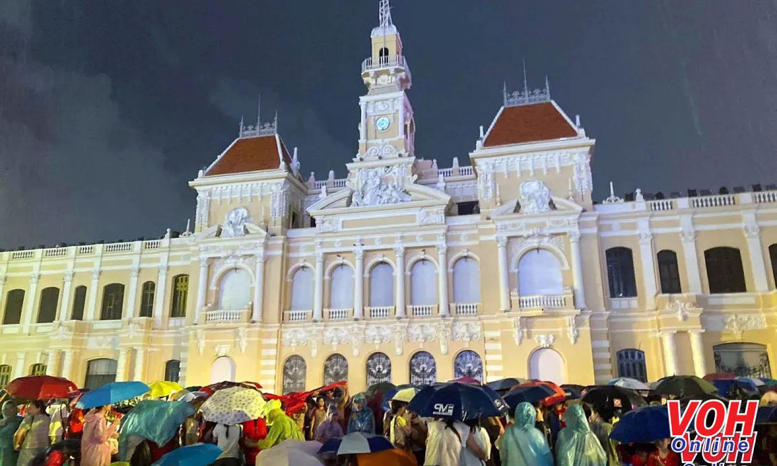 TPHCM tiếp tục mưa dông, nguy cơ ngập cục bộ tại khu vực trũng thấp