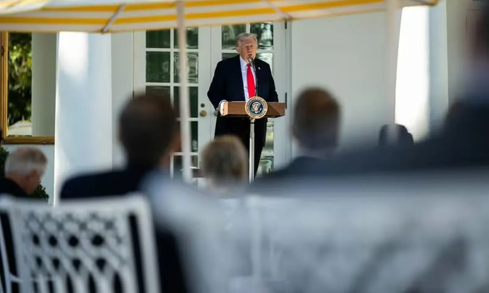 Tổng thống Trump: Chỉ gặp Tổng thống Putin khi chắc chắn có hòa bình cho Ukraine