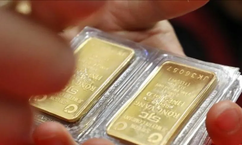 Giá vàng SJC giảm nhẹ