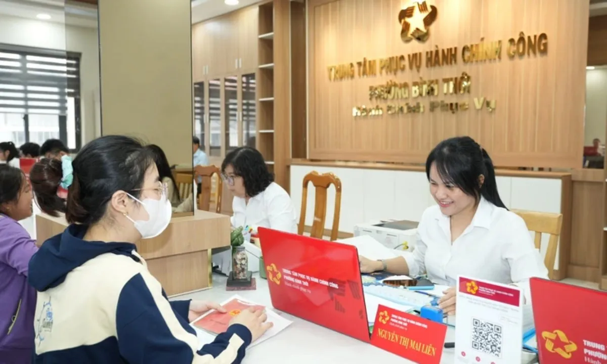 TPHCM: Xử lý nghiêm những cán bộ có hành vi cửa quyền, tham nhũng, lãng phí