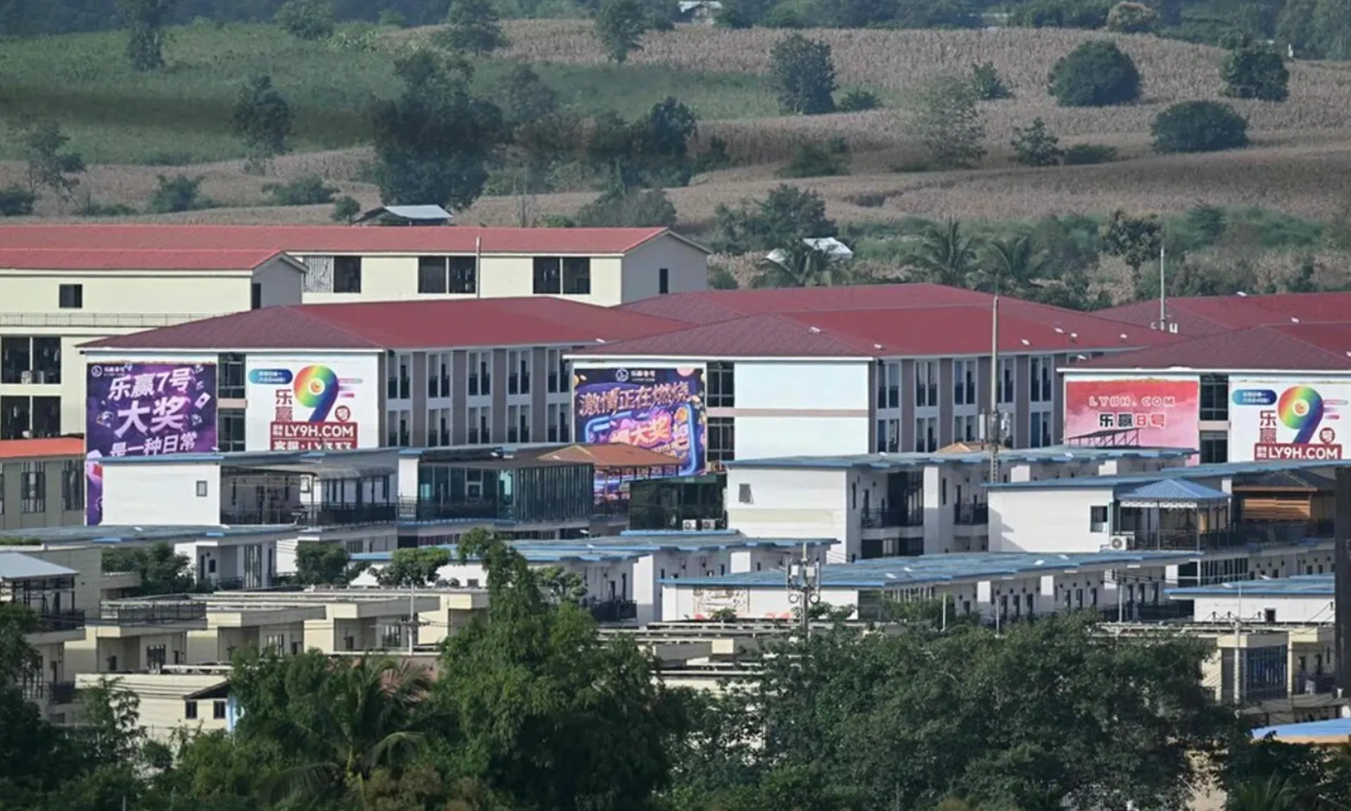 trung-tam-lua-dao-291025