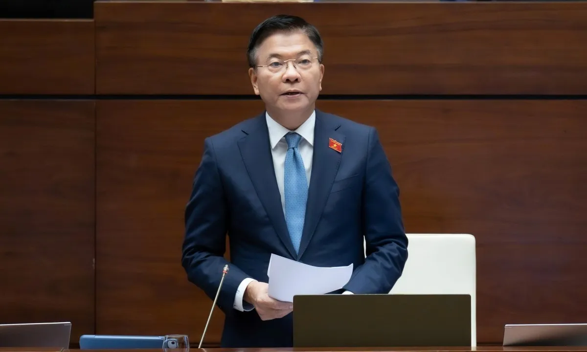 202510300918290113_z7169875846765_9dee8f3001ba3950d8758832ad021984