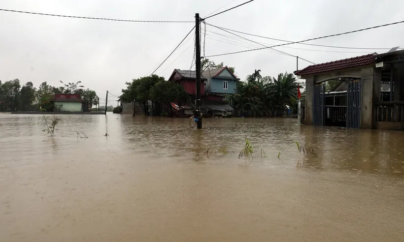 Huế: 4 người chết và mất tích do mưa lũ đặc biệt lớn